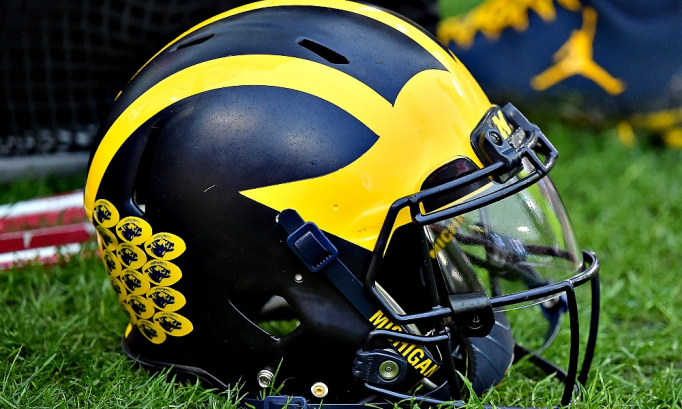 Iowa Hawkeyes vs. Michigan Wolverines at Kinnick Stadium